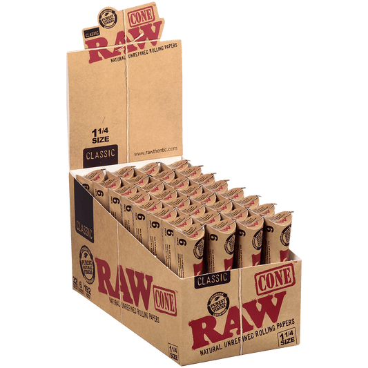 Papers Raw Classic Unrefined Pre-Rolled Cones 1 ¼ - 32/6 Packs Display