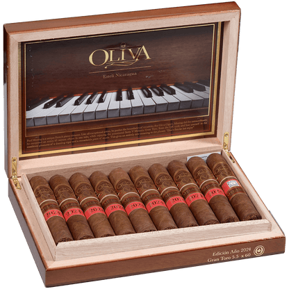 Oliva Gift Set Tove270 Ano 2024 Toro Grande 10Ct Box