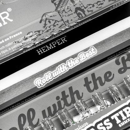 HEMPER KING SIZE CLASSIC WHITE PAPER BOOKLET PLUS 10 6MM GLASS TIPS 20/32 CT. DISPLAY