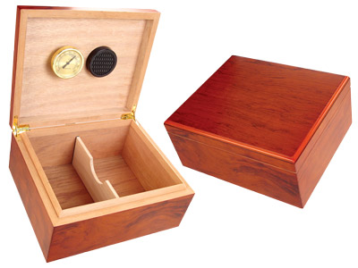 Humidor CraftsmanS Bench Champion 65 Ct. 10 1 4 X 8 3 4 X 4 1 2"