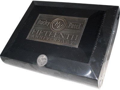 Rocky Patel 15Th Anniversary Torpedo 20 Ct. Box 6.13X52